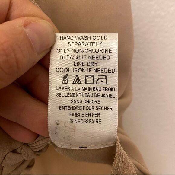 Pleione Twisted knot Hem Hi-Low Top beige tan semi sheer crew neck blouse S - Picture 5 of 8